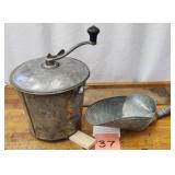 Universal No. 2 Bread Maker