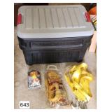 Rubbermaid 23-Gal. Storage Container
