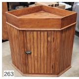 Early Pine Wainscott Corner Dry Sink