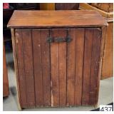 Wainscott Primitive Pine Bulk Vegetable Bin