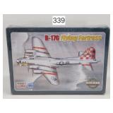 B-17G Flying Fortress Model Kit