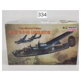 USAF B-24D Liberator Model Kit