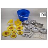 Child's Tin Litho & Aluminum Dishes