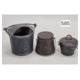 Early American Crest Art Tea Strainer