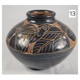 Noron? Pottery Squat Vessel
