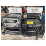 LENOX SOUND RADIO, PAIR OF SOUNDESIGN 637S