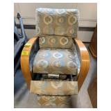 RECLINING OFFICE CHAIR