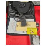 RUGER LCR 9MM, FACTORY GUN RUG, AND MANUAL WITH