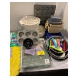 DUST REACHER, BAKING PANS, PLASTIC FOOD STORAGE,