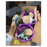 BOX OF EASTER Dï¿½COR & KIDS TOYS OF ALL KINDS