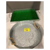 2 METAL SERVING TRAYS