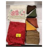 CLOTH NAPKINS, VINTAGE SOFT GOODS, TABLECLOTHS