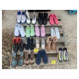 PALLET OF MOSTLY WOMEN'S SHOES - NIKE, FANCY, ETC