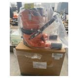 WESTWARD FOOT OPERATED GREASE PUMP