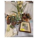 PLUSH BEARS & RABBITS, FRAMED WALL ART, BATH SOAP