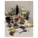 GROUP OF ANIMAL FIGURINES OF ALL KINDS, CARVED