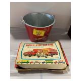 WORLD WIDE VAN LINE TIN TOY SET IN BOX, STL