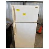 FRIGIDAIRE FRIDGE / FREEZER