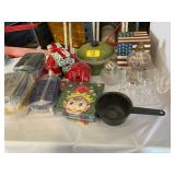 CLUB ALUMINUM PAN, SEALED PLASTIC FOOD STORAGE,