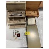 CHRISTMAS JEWELRY, JEWELRY BOXES, METAL ORGANIZER