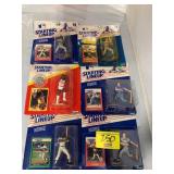 6 STARTING LINEUP FIGURES ON CARDS - 1991 MICHAEL