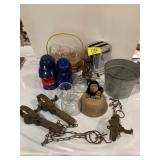 BASEBALL PLASTIC HELMET SET, ANTIQUE ANIMAL