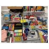 GROUP OF OFFICE SUPPLIES OF ALL KINDS