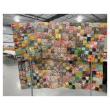 PATCHWORK ZIG-ZAG STITCH QUILT