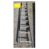 16-RUNG ALUMINUM EXTENSION LADDER