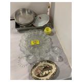 PIE PLATES, BAKING PANS, GLASS EGG PLATE, GLASS