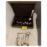 WM ROGERS FLATWARE IN CASE