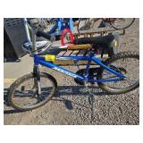 MAGNA IMPOSTER BIKE WITH HELMET