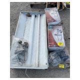 OUTDOOR MOTION ACTIVATED LIGHT FIXTURES,