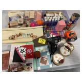 NEEDLEPOINT BEARS, SEWING SUPPLIES & CRAFTING