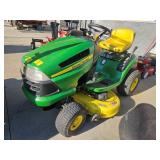 2002 JOHN DEERE 125 RIDING MOWER. AUTOMATIC,
