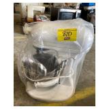 KITCHENAID MIXER W/ ATTACHMENTS