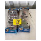 2 HOTWHEELS CAR PACKS
