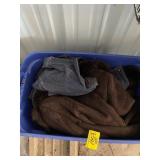 TOTE OF COATS OF ALL KINDS