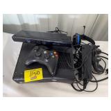 UNTESTED XBOX 360 CONSOLE & CONTROLLERS