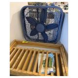 SEED STARTING BED, LASKO APPEARS NEW BOX FAN