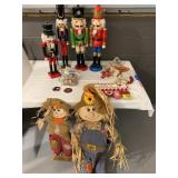 NUTCRACKERS, HOLIDAY Dï¿½COR OF ALL KINDS