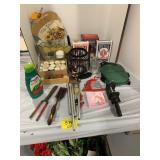 ARTIFICIAL FLOWERS, CANDLES, HOLIDAY Dï¿½COR,