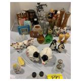 GROUP OF VINTAGE NOVELTY SALT & PEPPER SHAKERS OF