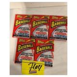 5 SEALED PACKS OF TOPPS BASEBALL CARDS