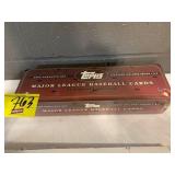 SEALED TOPPS 2002 BASEBALL CARD SET
