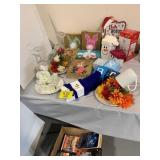 VHS TAPES, WOOD HOLIDAY Dï¿½COR, STEMWARE & PLATE