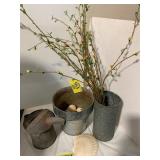 GALVANIZED Dï¿½COR VASES & ANTIQUE OIL CAN,