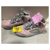 SLIGHTLY USED NIKE AIR JORDAN 5 REGAL PINK
