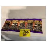 5 HAUNTED HOOPS SEALED PACKS