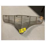ANTIQUE METAL CAR GRILL